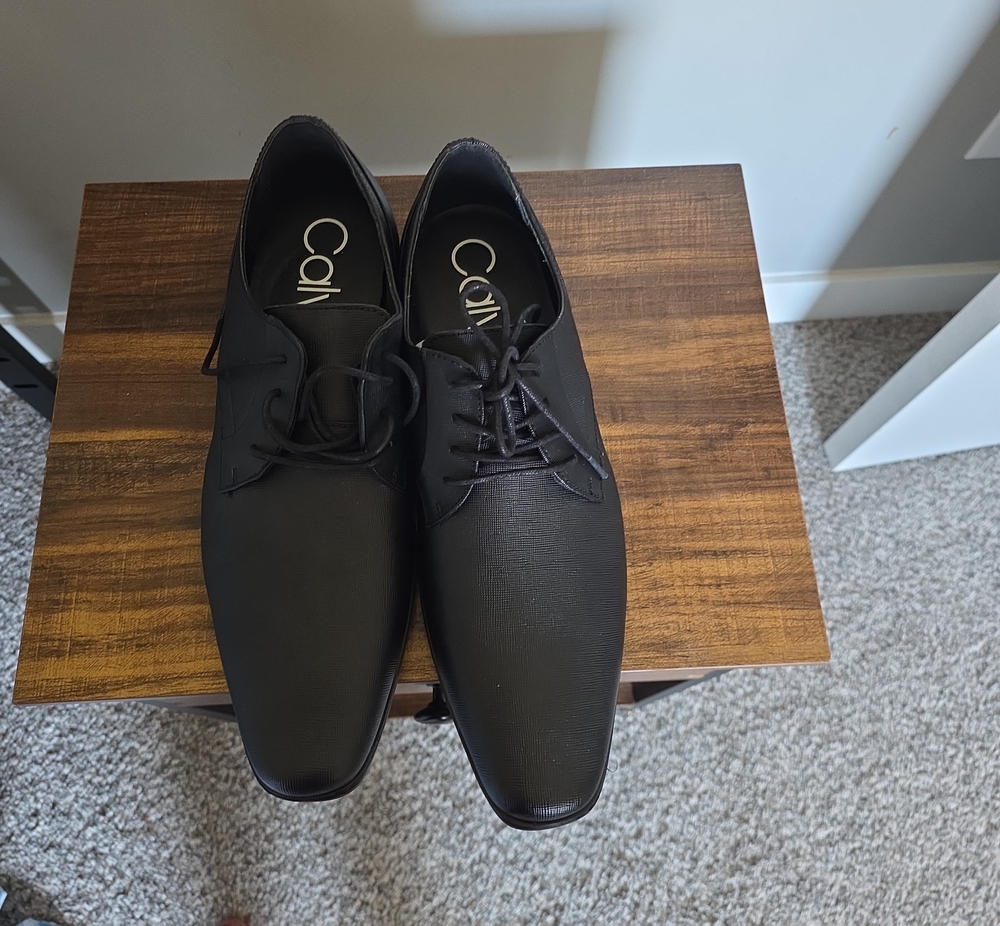 Calvin Klein Men's Black Lace-Up Oxfords